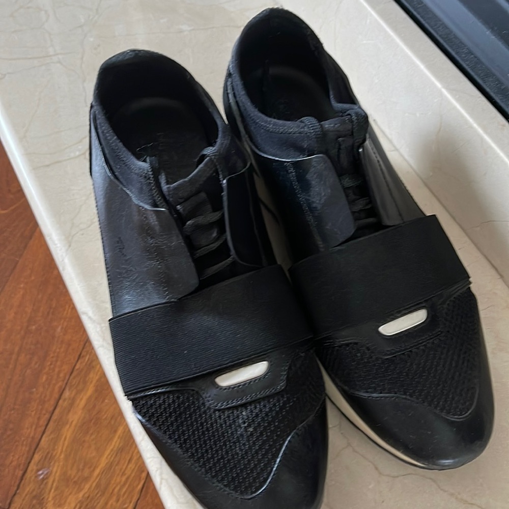 Balanciaga sneakers
